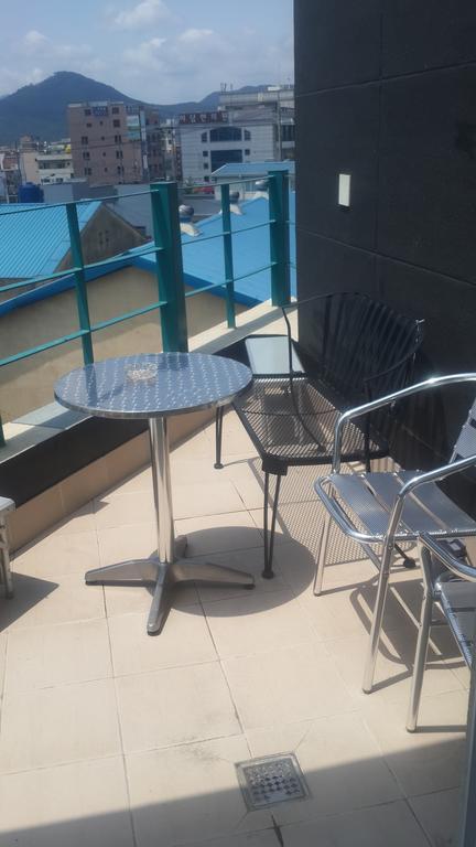 Hostel Dahyun & Guesthouse Гиеонгджу Екстериор снимка