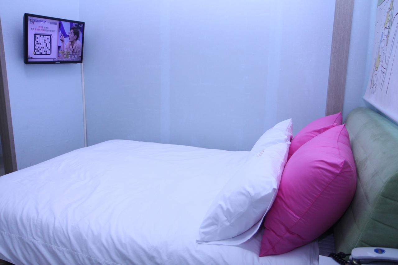 Hostel Dahyun & Guesthouse Гиеонгджу Екстериор снимка