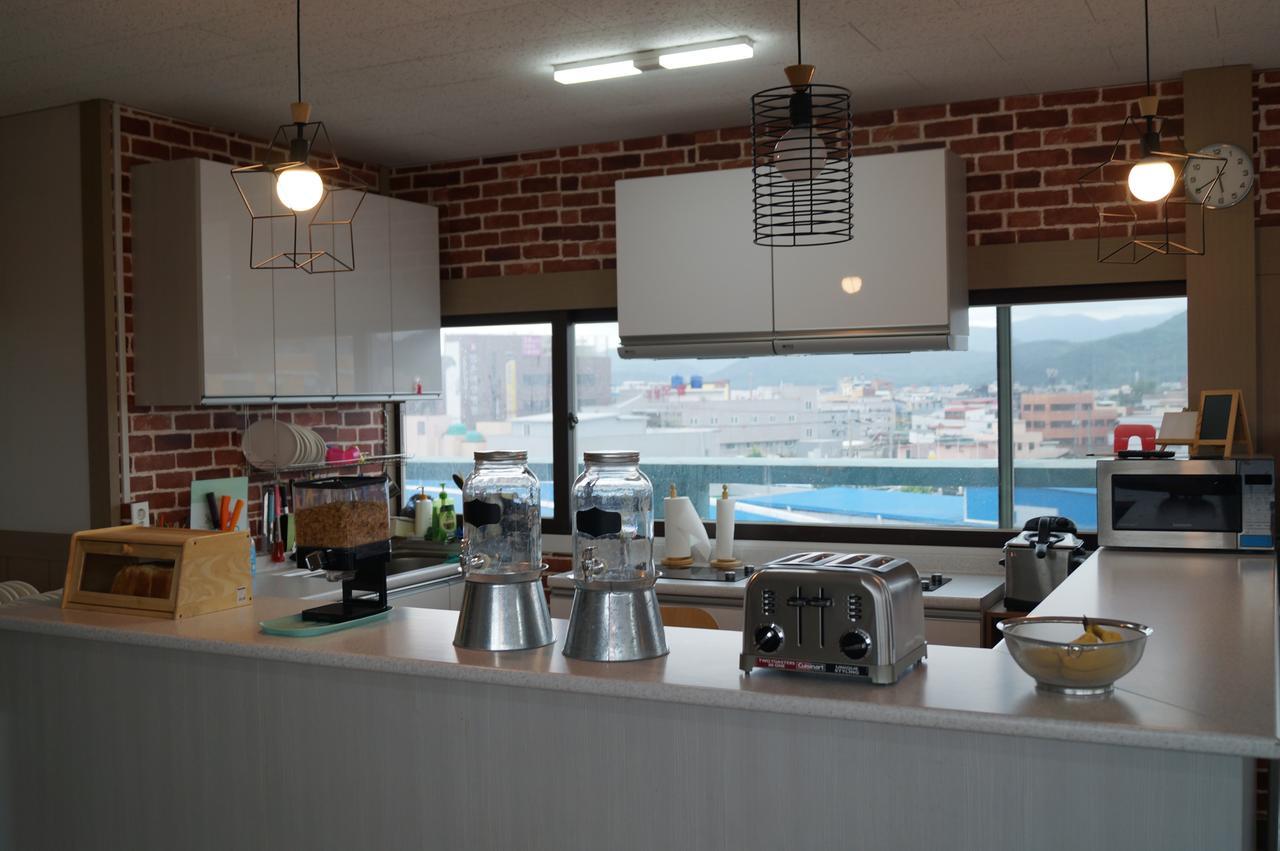 Hostel Dahyun & Guesthouse Гиеонгджу Екстериор снимка