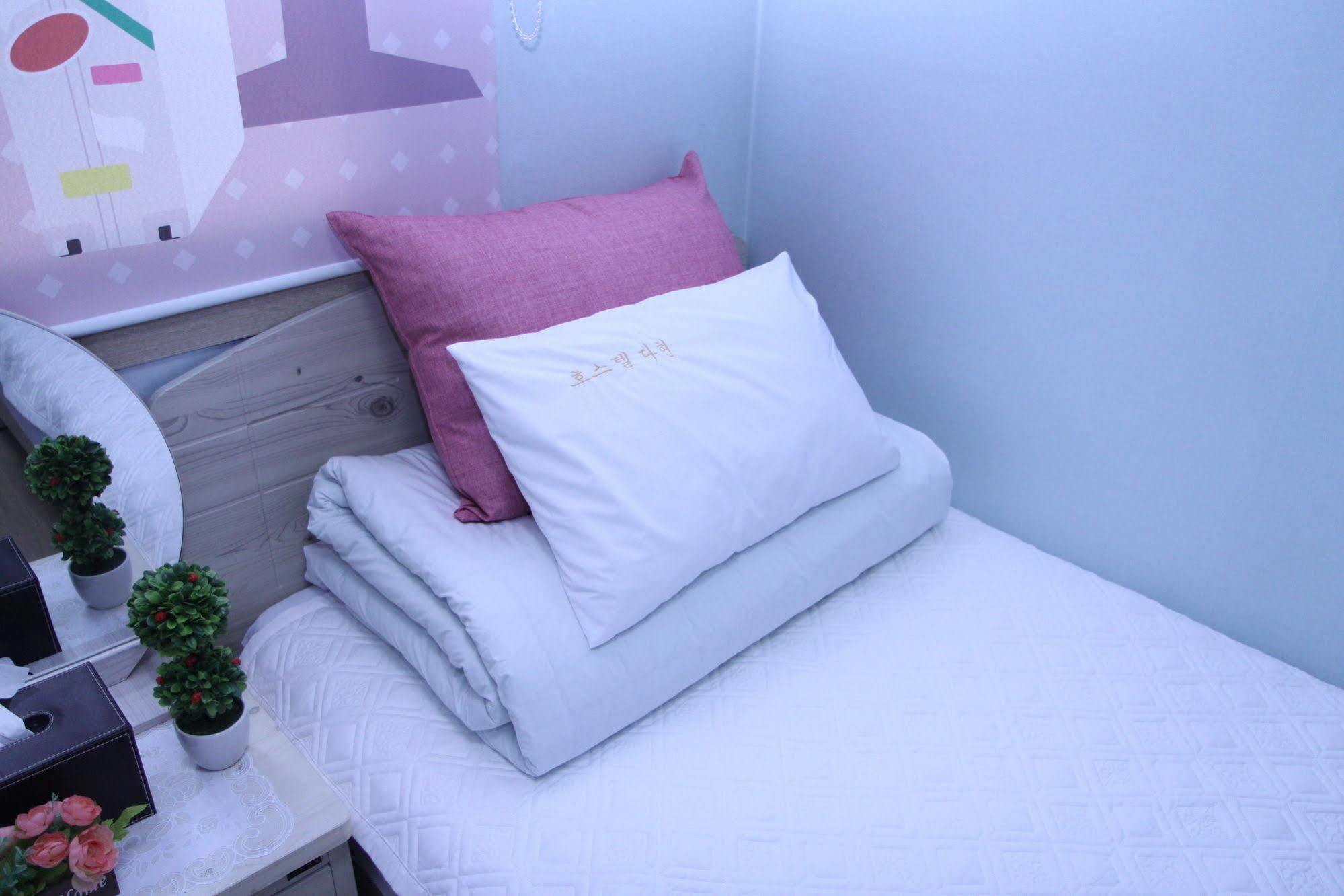 Hostel Dahyun & Guesthouse Гиеонгджу Екстериор снимка